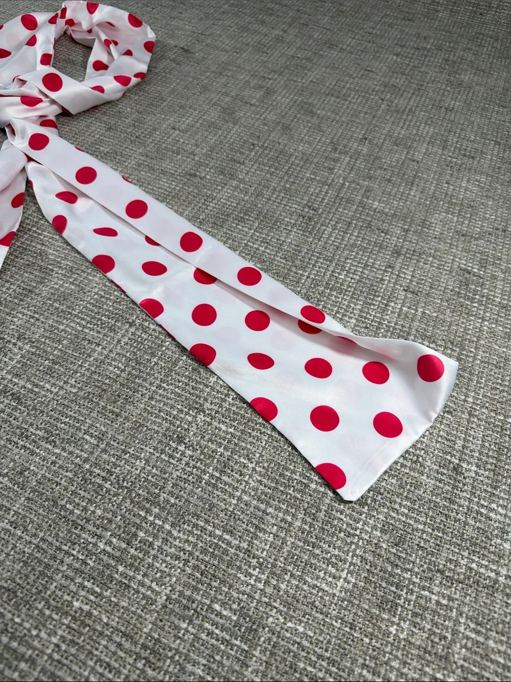 Polka Dot Hair Scarf - Pink on White and blue frame sunglasses 80’s 90’s Ya2K